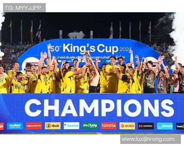 泰国足球明星盘点与他们在国际赛场上的辉煌成就解析