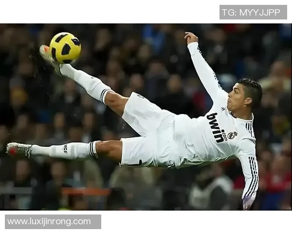 足球明星进球最多的经典瞬间解析与历史回顾